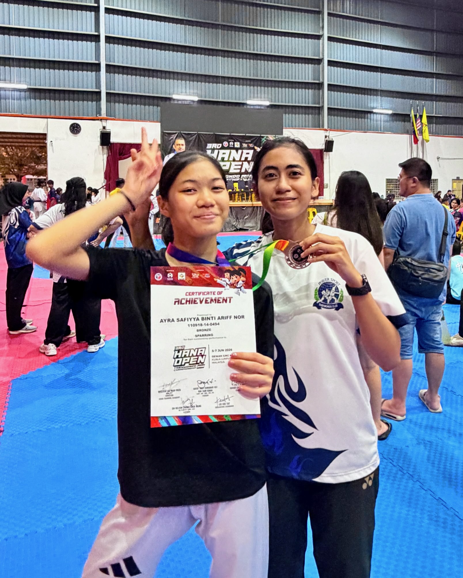 Power Sport students with a bronze medal certificate