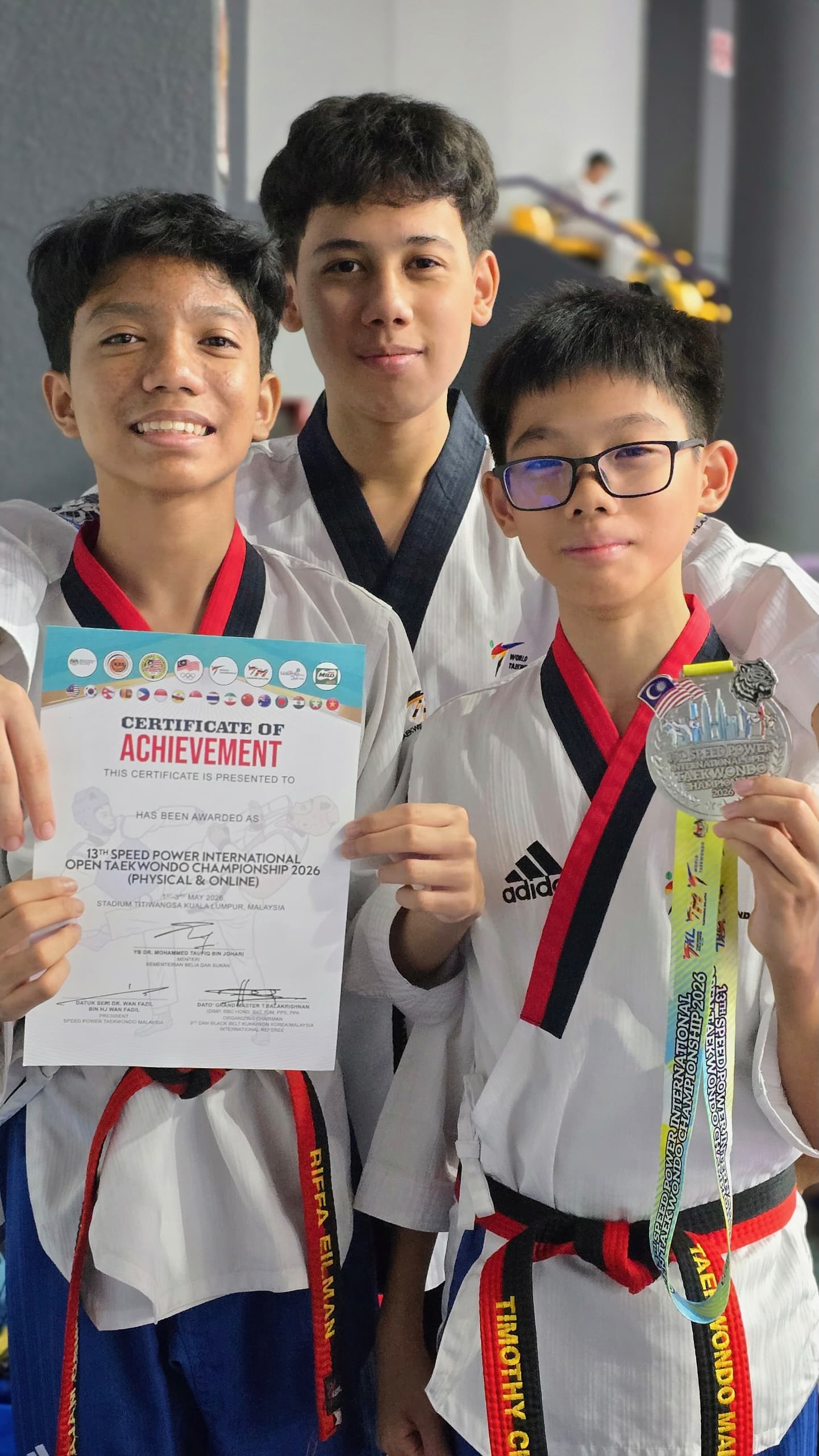 Power Sport students with a certificate of achievement